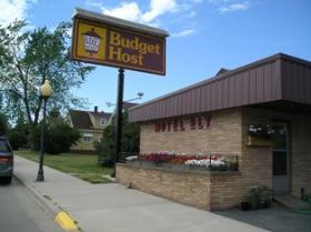 Budget Host Inn and Hotel